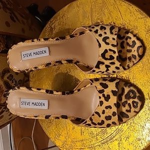 ** Last Chance Sale ** Steve Madden Erinn Sz7